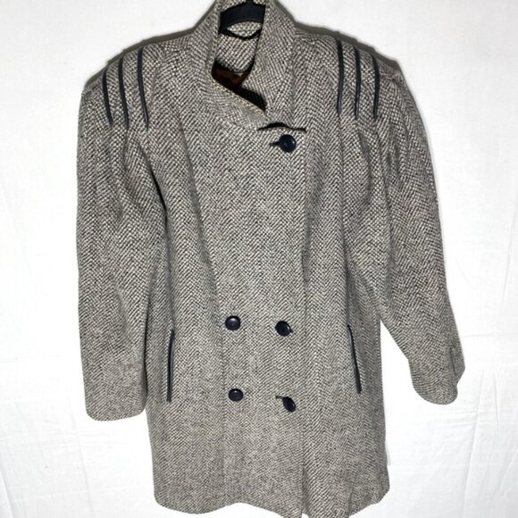 Vintage Collection Elegante Grey Wool Button Front Overcoat 6 - Picture 15 of 15